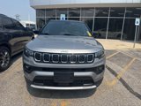 Used 2023 Jeep Compass Limited image 3