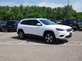 Used 2019 Jeep Cherokee Limited image 3
