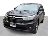 Used 2015 Toyota Highlander LE image 3