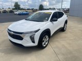 Used 2025 Chevrolet Trax LS image 4