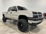 Used 2004 Chevrolet Silverado 2500 LT w/ Heavy-Duty Power Package image 4