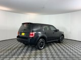 Used 2009 Ford Escape XLT image 5