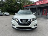 Used 2017 Nissan Rogue SL image 2