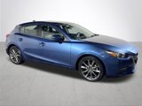 Used 2018 MAZDA MAZDA3 Touring image 4