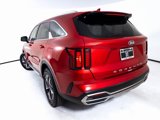 Used 2021 Kia Sorento EX image 2