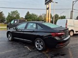 Used 2024 Volkswagen Jetta SE image 3