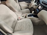 Used 2014 Nissan Rogue SV image 3
