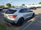 Used 2020 Ford Escape SE image 4