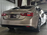 Used 2018 Chevrolet Malibu LT image 2