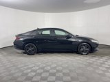 Used 2021 Hyundai Elantra SEL image 5