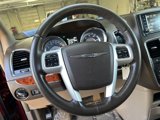 Used 2014 Chrysler Town & Country Touring image 5
