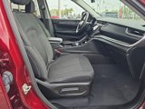 Used 2023 Jeep Grand Cherokee L Laredo image 5