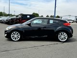 Used 2013 Hyundai Veloster w/ Style Pkg image 3
