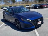 Used 2023 Nissan Altima 2.5 SR image 2