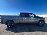 Used 2019 RAM 1500 4x4 Crew Cab image 5