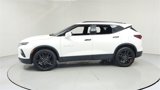 Used 2022 Chevrolet Blazer LT image 2