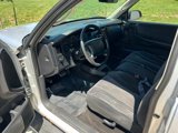 Used 2004 Dodge Dakota Sport w/ Tire & Handling Group image 2