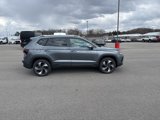 New 2025 Volkswagen Taos SE image 2
