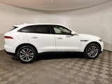 Used 2018 Jaguar F-PACE Premium image 4