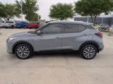 Used 2022 Nissan Kicks SV image 4