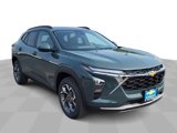New 2025 Chevrolet Trax LT image 2