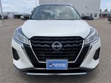 Certified 2022 Nissan Kicks SV image 2