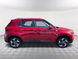 Used 2022 Hyundai Venue SEL w/ Cargo Package image 4