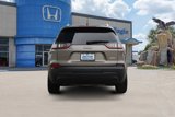 Used 2019 Jeep Cherokee Latitude Plus image 5