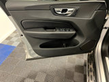 Used 2023 Volvo XC60 B5 Plus image 5
