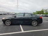Used 2017 Ford Fusion SE w/ Equipment Group 201A image 2