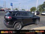 Used 2019 Jeep Cherokee Latitude Plus w/ Comfort/Convenience Group image 5