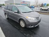 Used 2017 Toyota Sienna XLE Premium image 2