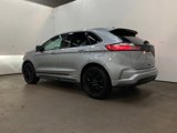 Certified 2022 Ford Edge SE w/ Black Appearance Package image 3