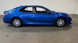 Used 2020 Toyota Camry LE image 2