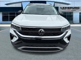 Used 2022 Volkswagen Taos S image 2