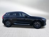 Used 2022 Volvo XC60 B6 Inscription image 2