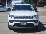 Certified 2022 Jeep Compass Latitude image 2