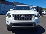 Used 2022 Nissan Frontier SV w/ SV Premium Package image 2