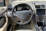 Used 2012 Lincoln MKX FWD image 5