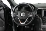 Used 2018 Jeep Grand Cherokee Laredo image 3