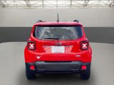 Used 2017 Jeep Renegade Latitude w/ Popular Equipment Group image 6