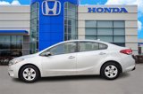 Used 2017 Kia Forte LX image 3