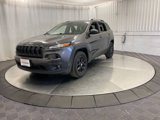 Used 2017 Jeep Cherokee Latitude w/ Cold Weather Group image 3