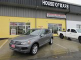Used 2014 Volkswagen Touareg Sport image 2