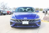 Used 2024 Hyundai Elantra SEL w/ Convenience Package image 3