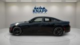 Used 2022 Dodge Charger SXT image 2