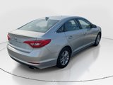 Used 2017 Hyundai Sonata SE image 5