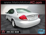 Used 2007 Ford Taurus SE image 3