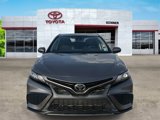 Used 2021 Toyota Camry SE image 2