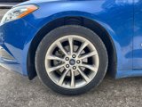 Used 2017 Ford Fusion SE image 4